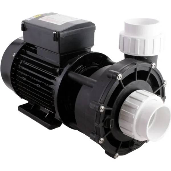LX Whirlpool LP250 pumpmotor i svart plast med vita anslutningskopplingar, sedd snett framifrån mot vit bakgrund.