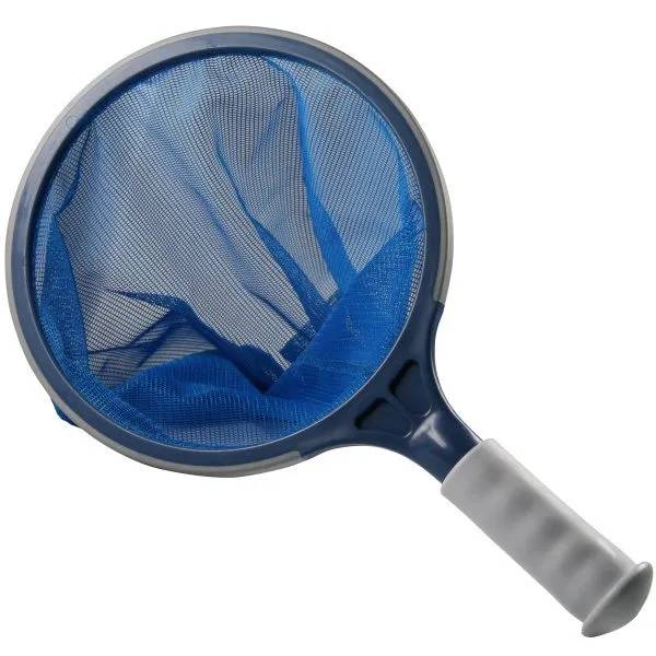 SPA Scoop, en rund håv med blått nät och grått skaft med handtag, mot vit bakgrund.