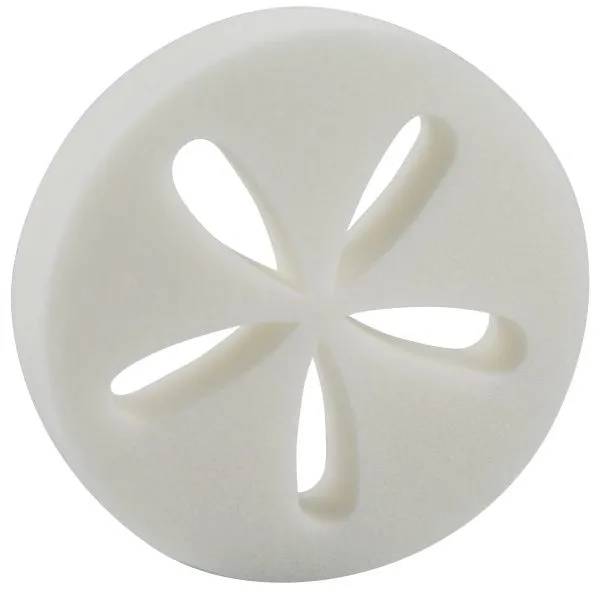 Delphin Spa Disc i originalförpackning med blistertext på tyska, franska och italienska om att den absorberar oljor och fett.