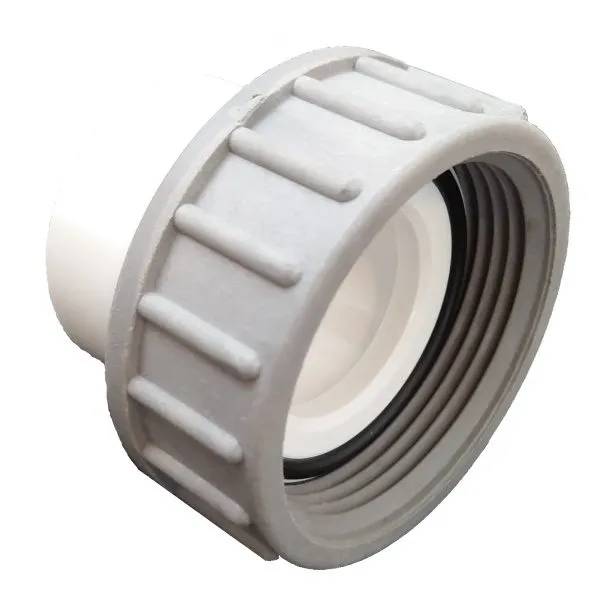 Pumpunion 1,5" i grå plast med räfflad mutter, vit gänganslutning och svart o-ring, mot vit bakgrund.