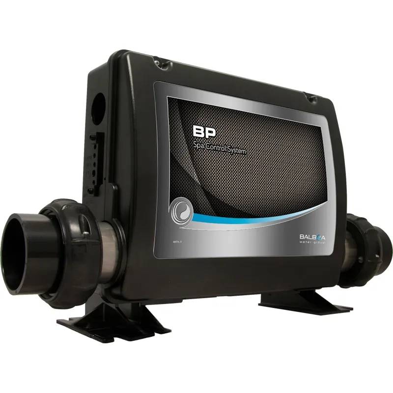 Balboa BP6013G1 C8Z styrbox i svart plasthölje med två anslutningsrör och etikett med BP Spa Control System.